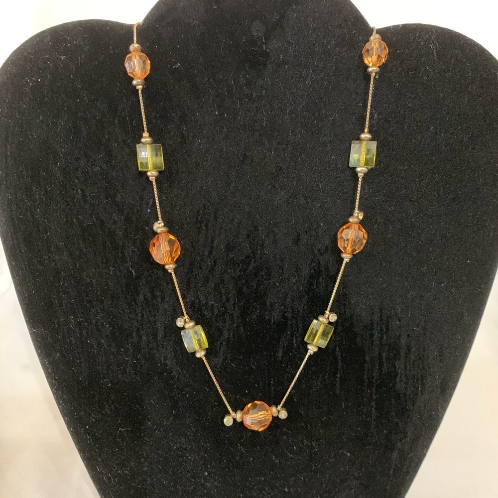 030 LiVE Ms Bridgett Clear green/brown beaded